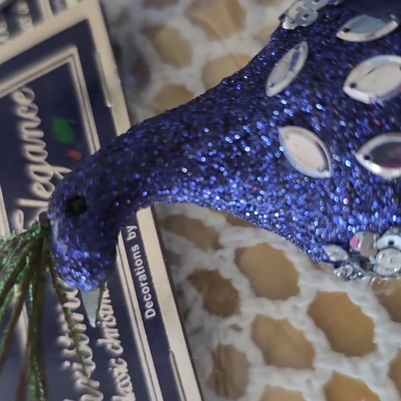 CHRISTMAS PEACOCK DECORATION 🌲 - Picture 2 of 6